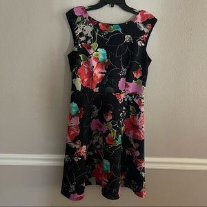 💗HP💗 Adrianna Papell Printed Floral Dress